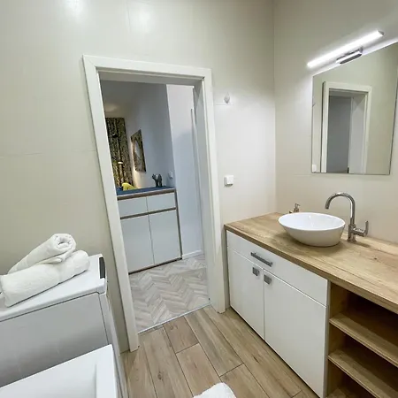 Luxury Retreat With Terrace Kosice